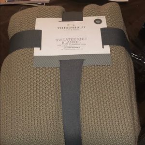 King size sweater knit blanket by threshold